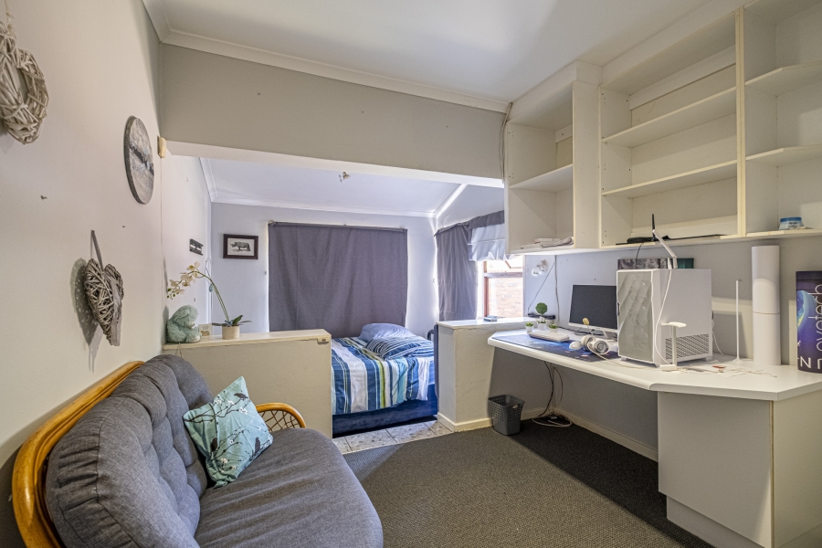 3 Bedroom Property for Sale in Summerstrand Eastern Cape